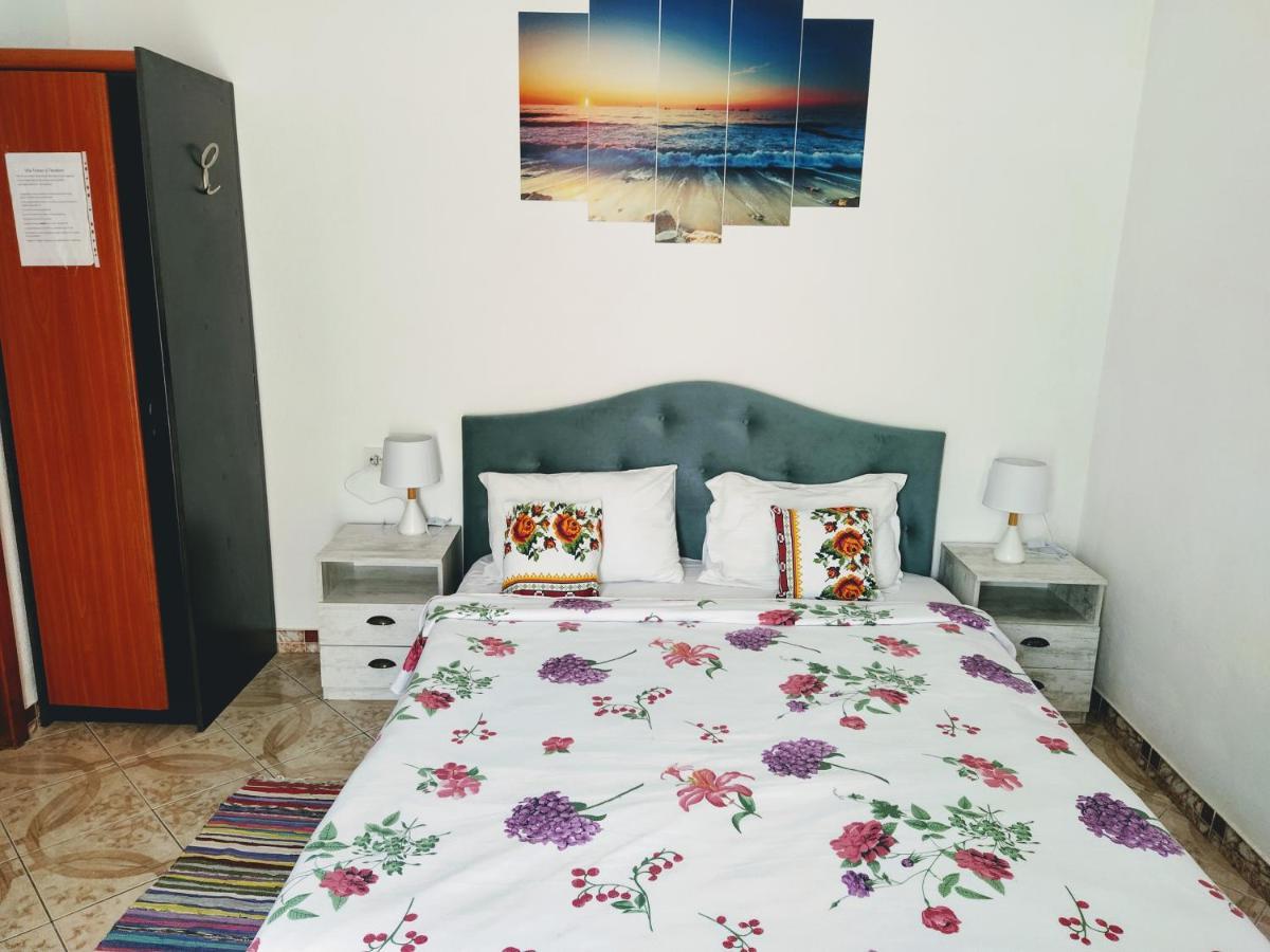 Vila Traian Si Teodora Costinesti Esterno foto