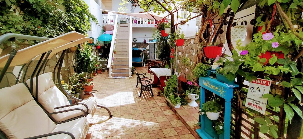 Vila Traian Si Teodora Costinesti Esterno foto