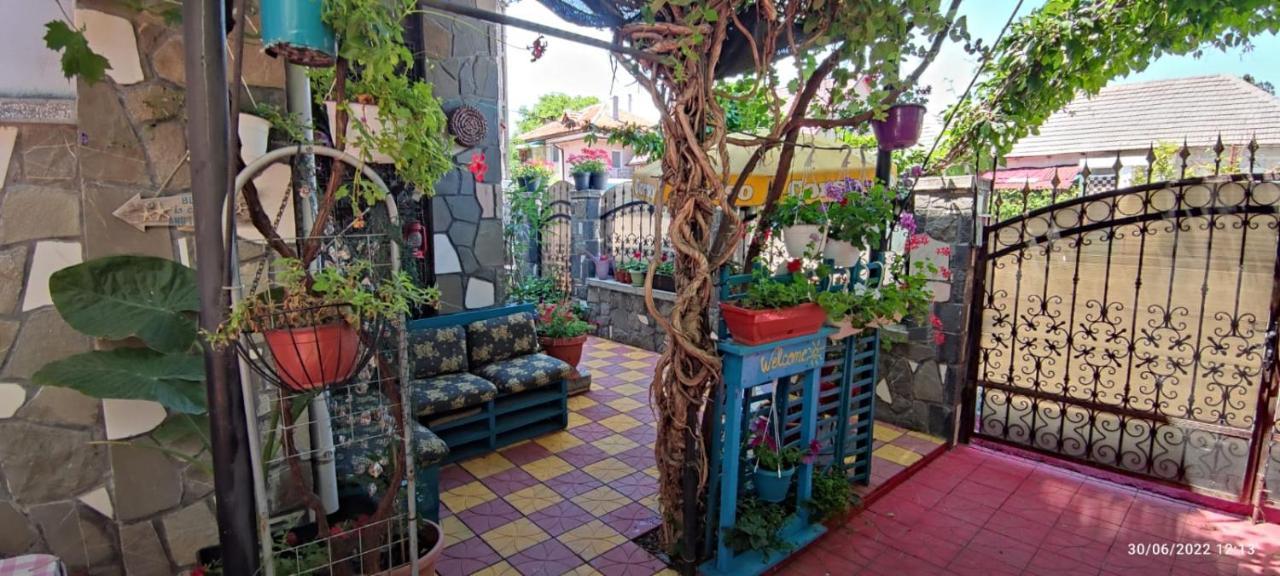 Vila Traian Si Teodora Costinesti Esterno foto