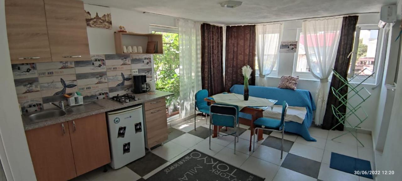Vila Traian Si Teodora Costinesti Esterno foto