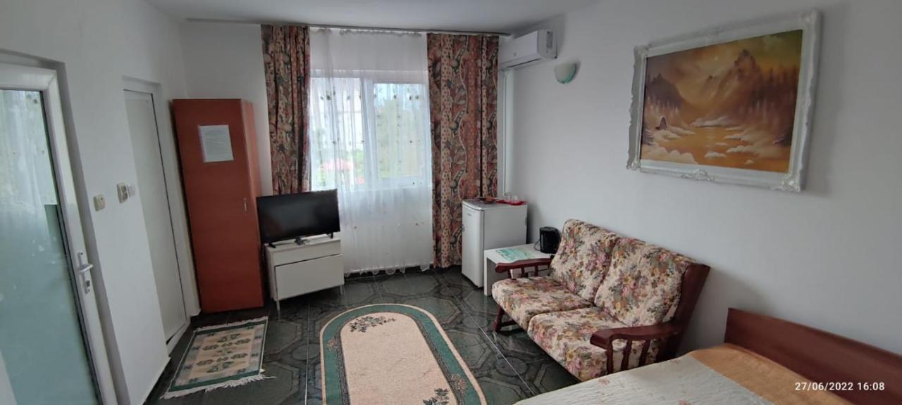 Vila Traian Si Teodora Costinesti Esterno foto